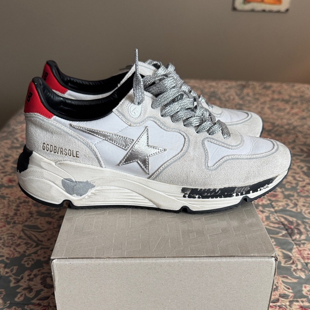 Golden Goose White, Black & Silver Athletic Shoes/RUNNING SOLE Style/Size 39/8.5 - Picture 2 of 16